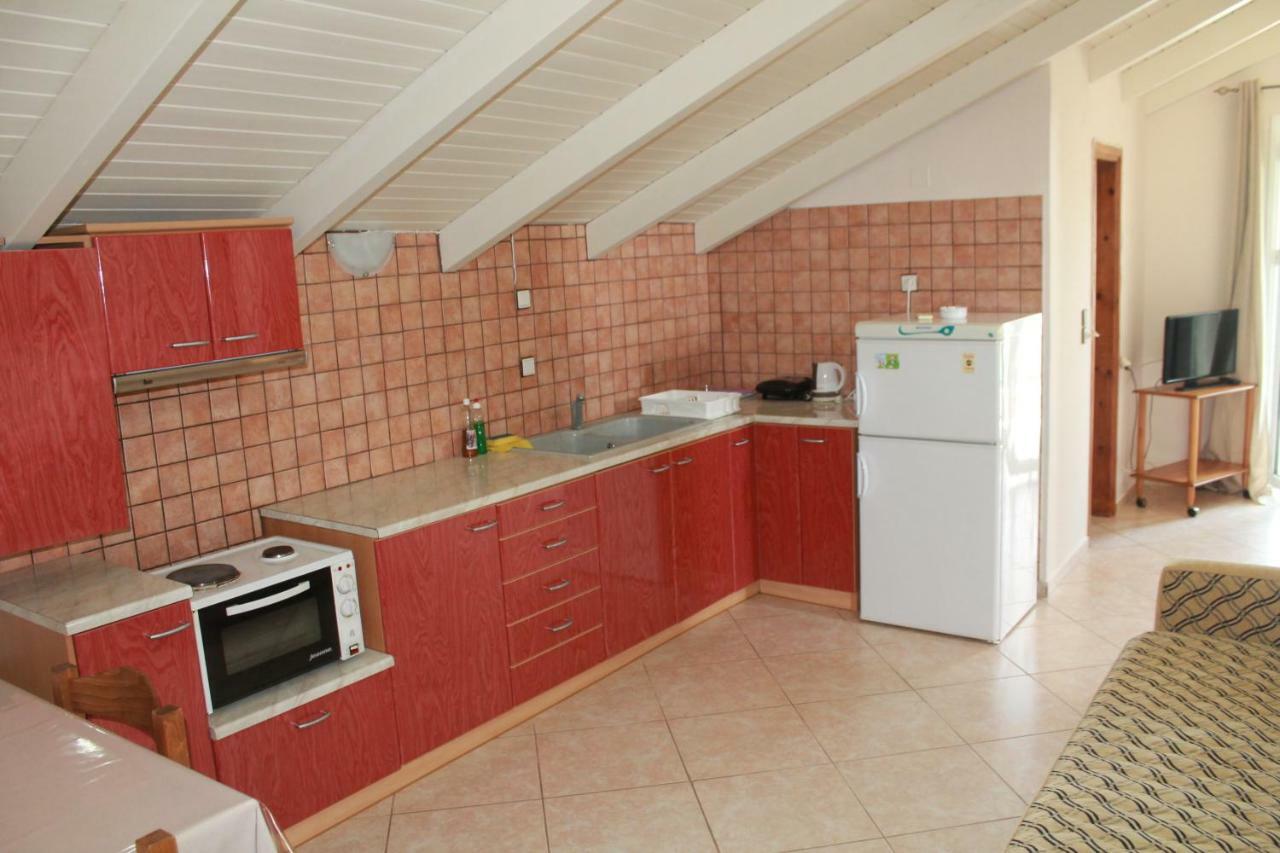 Victoria'S Apartments Dilináta Екстериор снимка