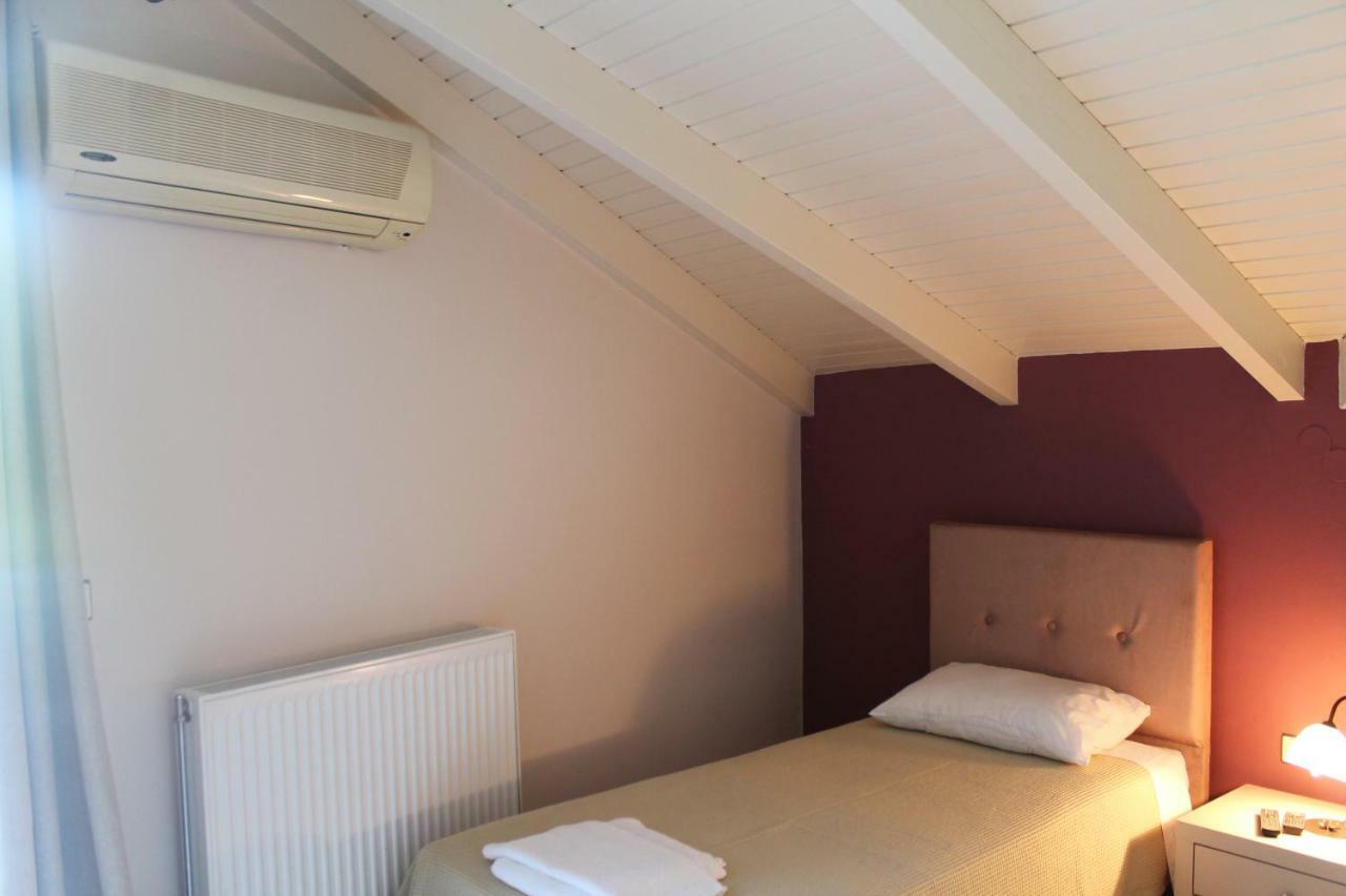 Victoria'S Apartments Dilináta Екстериор снимка